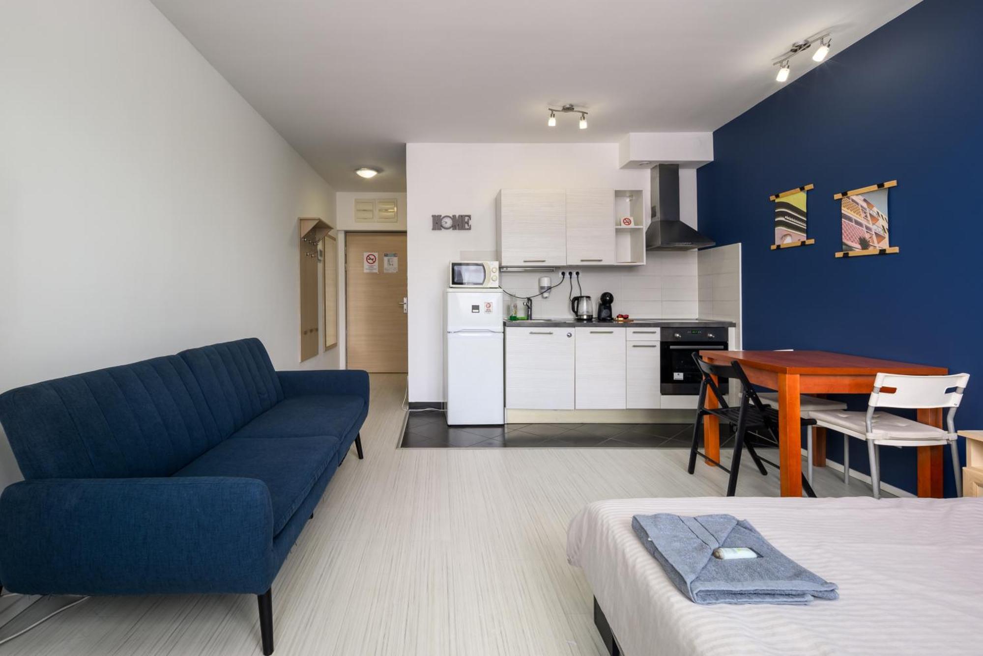 Sun Resort Residential Suite-Free Parking Garage Same Building 布达佩斯 外观 照片